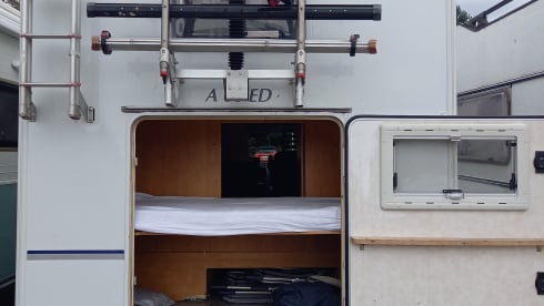 jolie alcôve pour camping-car familial