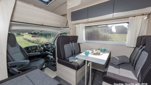 PVT – Autotrail-Wohnmobil mit 5 Schlafplätzen, teilintegriert ab 2026