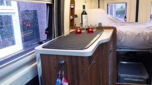 Soestdijk – 2 person bus camper from 2017, Roller Team Livingstone Prestige