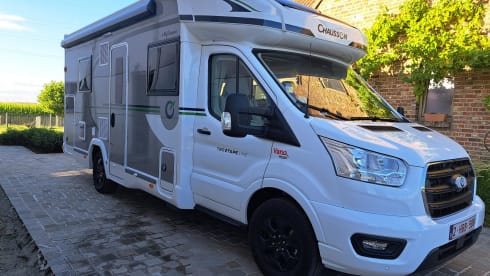 6p Chausson semi-integrated uit 2024