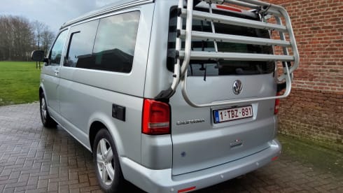 4p Volkswagen campervan from 2010