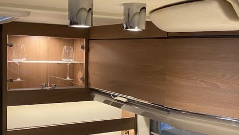 Beautiful luxury Burstner IXEO 680