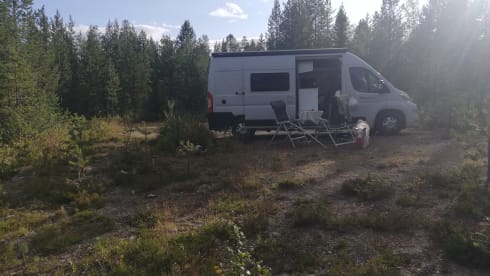 Bushmobiel – MCLOUIS Menfys campervan