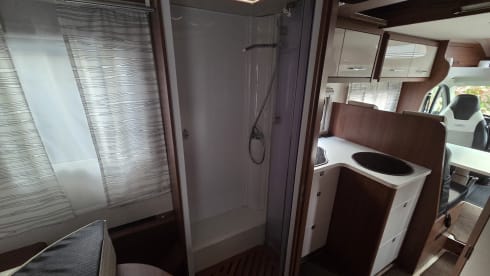 5p Fiat semi-integrated