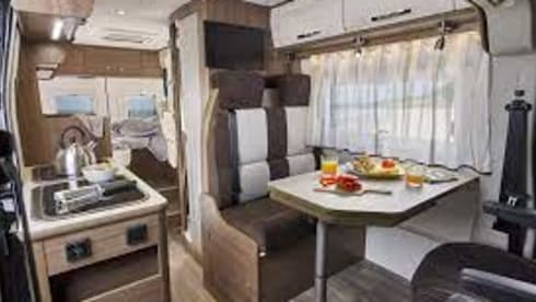 Brand new 3p Peugeot Bravia busCamper from 2023