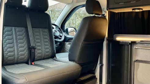 Amotra – 4 berth Volkswagen campervan from 2016