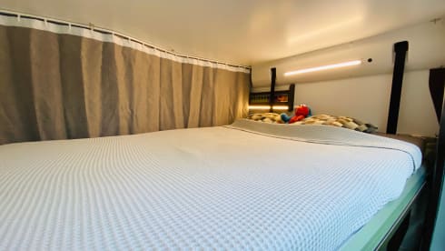 Spacious camper from 2021, ideal for a family or couple