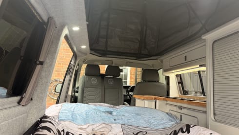 Derek – 4 berth Volkswagen campervan from 2022