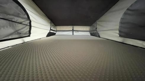 YS71WTG NOMAD –  4 Berth Nomad Camper Romford -Romford