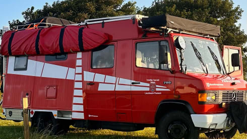Helga – Classic German Firetruck Converted To Luxury 6 Birth Motorhome