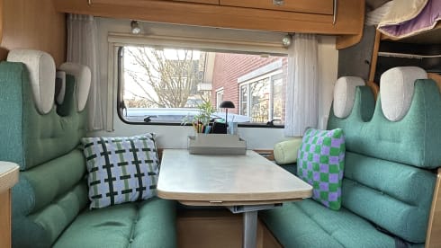 🚐🌍 Traveling with FamCam – adventurous and child-friendly on the road! 🏕