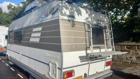 Cozy house – Ideal Camper for two people Scotland NC500 route perfect