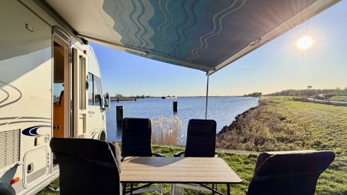 BasCar – Mercedes-Benz - Frankia Comfortclass - Automatik - Vollausstattung