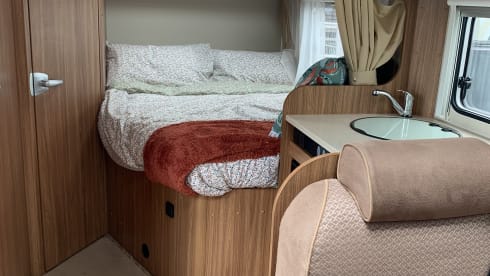 3 Berth 4 Belted Seats Carado semi-integrated from 2016 