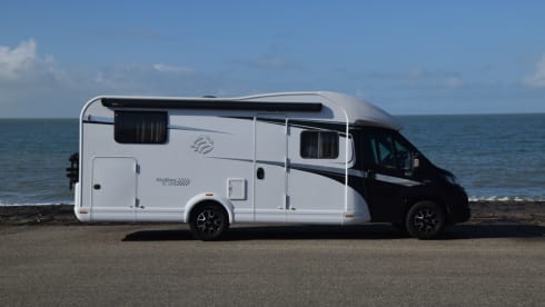 Broem – 4p Knaus semi-integrated uit 2017