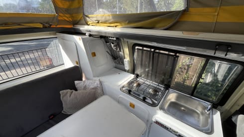 Harrison – Ford Nugget Camper