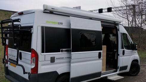 Hymer grand canyon 2-4 pers