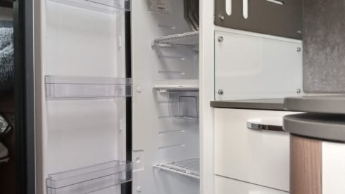 Volledig uitgeruste camper van 2020