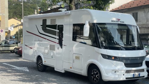 TOP Full Optional Motorhome