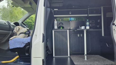 Pauletta – 4 berth Volkswagen campervan from 2013