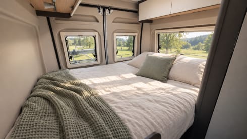 Luxury LMC campervan for two with automatic transmission, e-bikes, and off-grid freedom