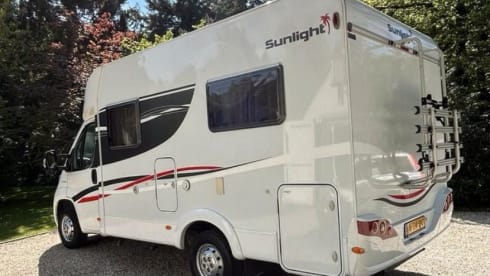 Mooie Sunlight T58 – 2p Sunlight semi-integrated uit 2016
