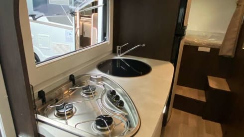 6p Benimar alcove from 2019