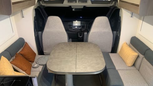 4 berth Chausson 708
