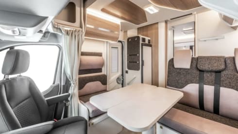 5 berth Rimor Evo 95 Plus Automatic