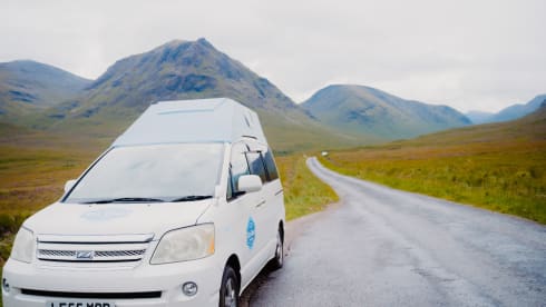 Bundy – Heated -  high top - off grid cute campervan  - insurance incl in price !