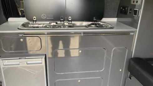 Daisy – VW 4 berth camper with awning and d/away tent ALL INCLUSIVE PRICE