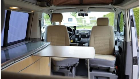 4p Volkswagen campervan from 2005