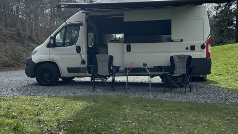 Henry – Citroën-Bus mit 2 Schlafplätzen aus dem Jahr 2017