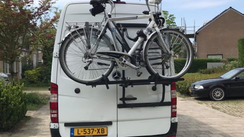 De Camper zonder Naam – Wunderschöner Mercedes-Benz Zweisitzer 