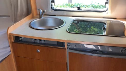 Fine and complete Sunlight with fresh interior