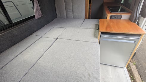 Van Blanc – Incredibly flexible and spacious VW Crafter LWB