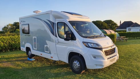 Daizy – Daizy 2022 luxury motorhome perfect for 2