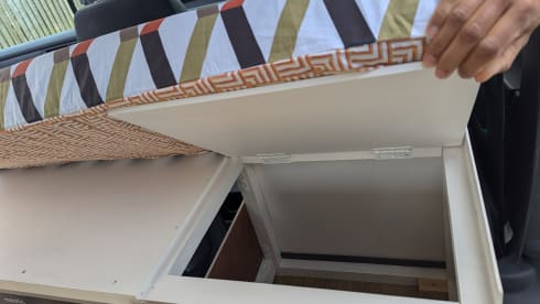 Pegasus – Hand-crafted VW - New build, 1-of-a-kind, premium mattress, off grid.