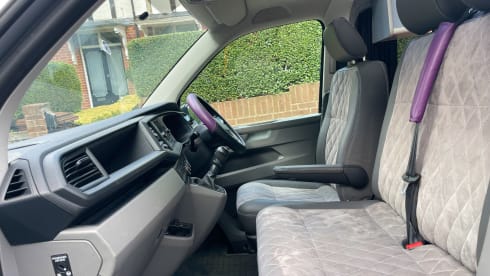 Silver Monte Carlo VW 2021 T6.1, solar panels & awning, sleeps 4