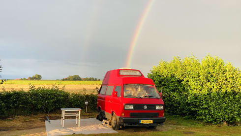 Spacious Retro Volkswagen T3 fully equipped