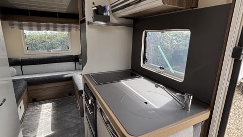 Adventure II – 4 couchettes - RollerTeam T-Line 700