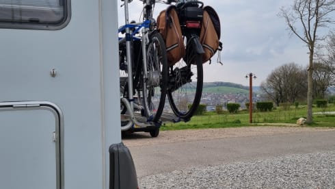 Foxy Adventure – 4p Hymer integrated from 2002 with many extras