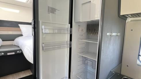 Stone – Luxury 4 berth motorhome/camper - Laika 2025 - Manual - Pets allowed