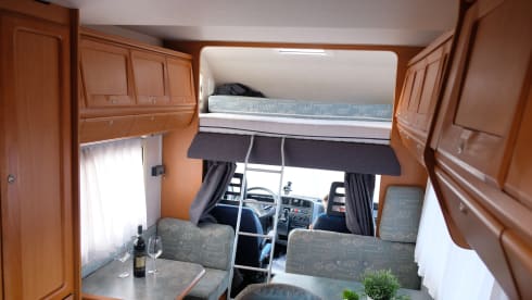 Adria Mobil alcove with 6 belts