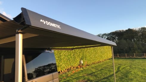Gray – VW T6 Campervan - 4 Berth