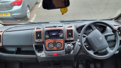 D'artagnon – 2 berth Peugeot semi-integrated from 2017