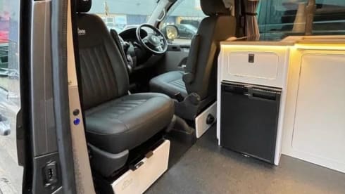 ON BEACH – 4 berth Volkswagen campervan 2015