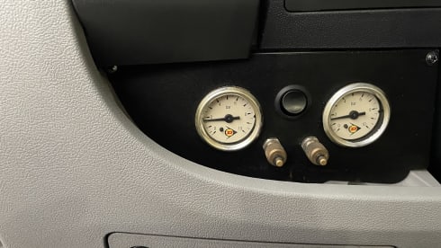Onze camper is ook gedurende de bouwvak vakantie 2026 beschikbaar voor verhuur – 4p Dethleffs Esprit 7090 semi-integrated