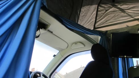 Blueberry – Elegante furgone camper VW T5 4 con w / aria condizionata e riscaldamento