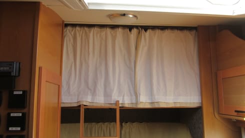 Henry – 4 berth Elddis 100 Sunseeker - 6 Belts